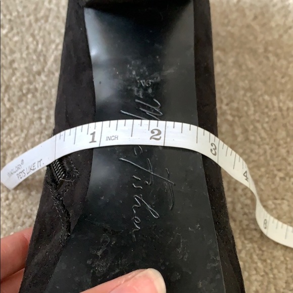 Marc Fisher ankle bootie heels - Picture 10 of 11